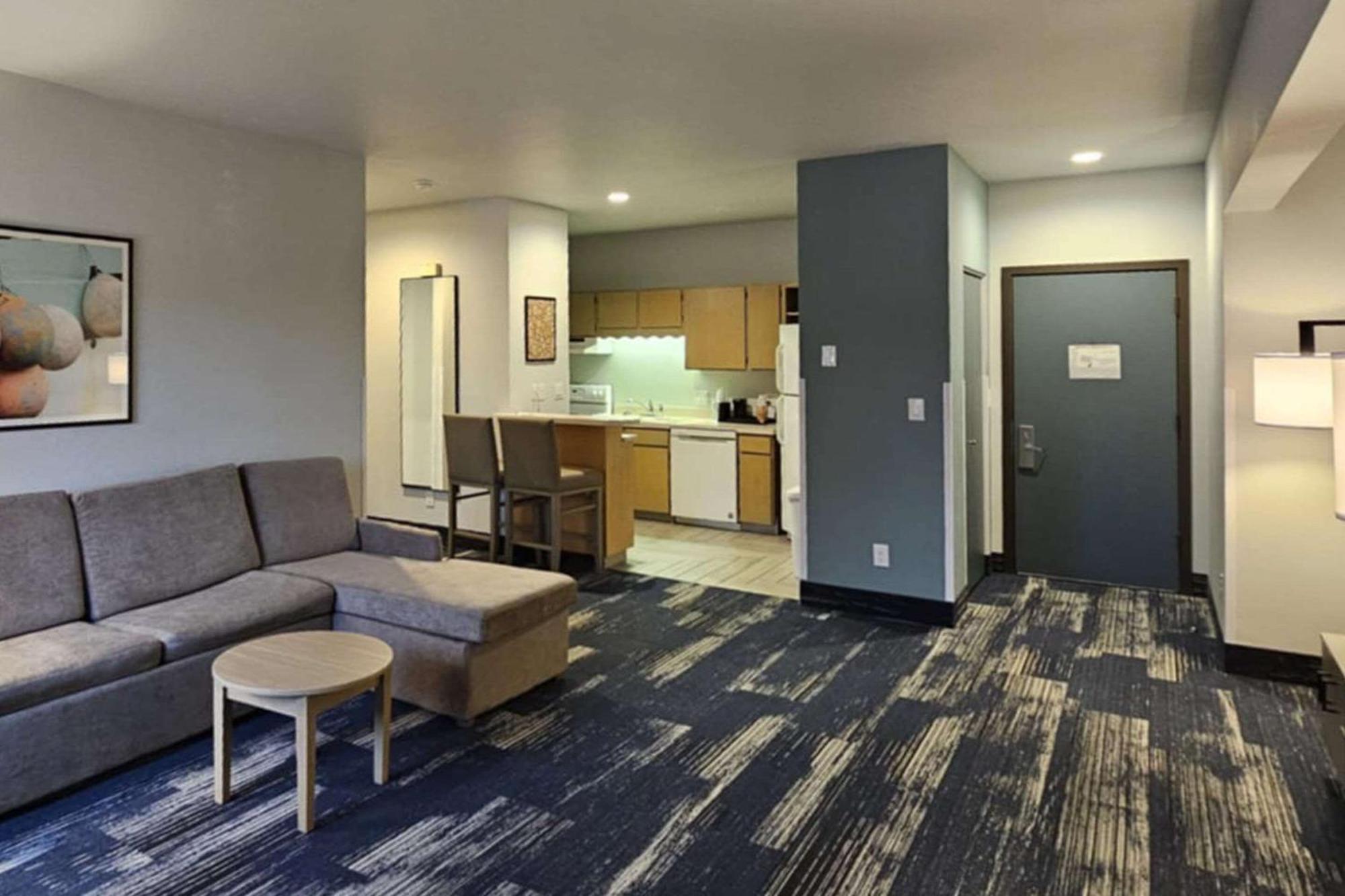 Edgewater Inn And Suites, Ascend Hotel Collection คูสเบย์ ภายนอก รูปภาพ